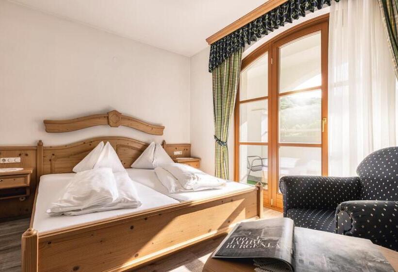 Номер Стандарт с Балконом, Genussgasthof & Hotel Beim Krutzler