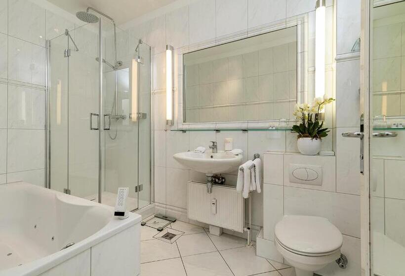 Люкс Вид на Море, Strandhotel Monbijou Gmbh Garni