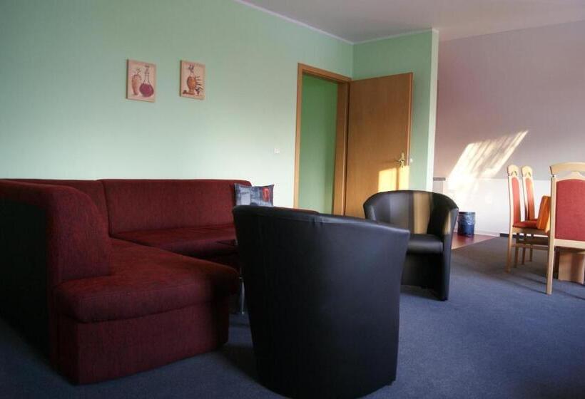 Апартаменты 2 Спальни, Gasthof & Pension Palmenhof