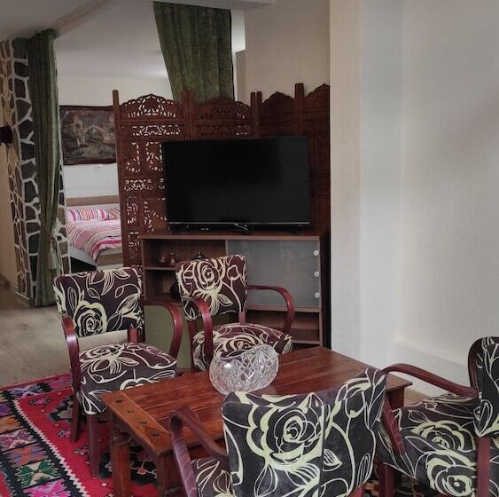 استودیو استاندارد با تراس, Villa Anja