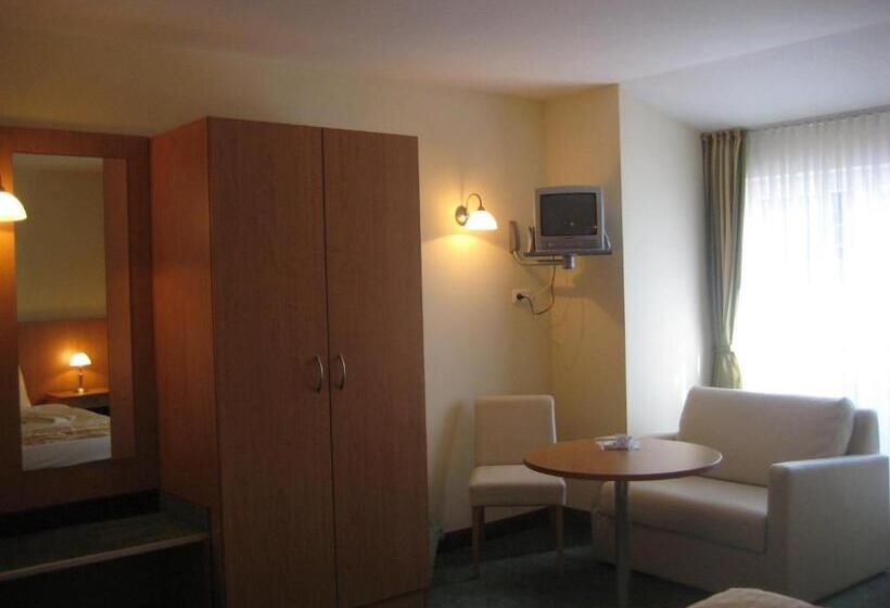 Номер Basic, Strandhotel Mirow