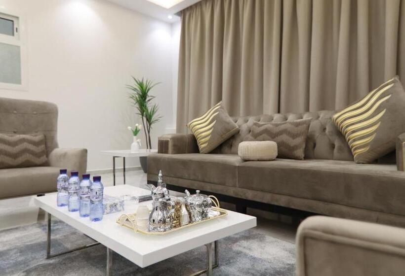 Suite cu Vedere la Munte, شقق كلاس للشقق المخدومة