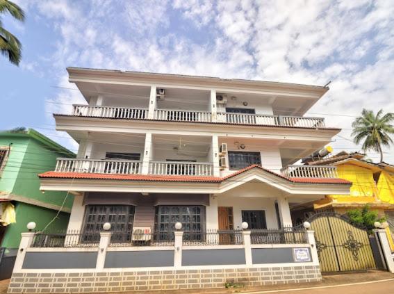 غرفة ديلوكس مزودة بشرفة, Calangute Beach Corner