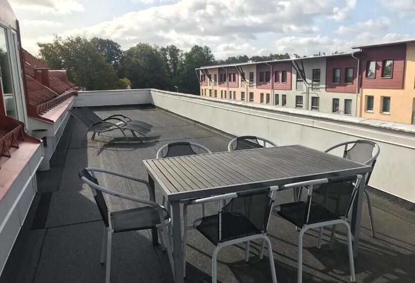 Апартаменты 3 Спальни, Port