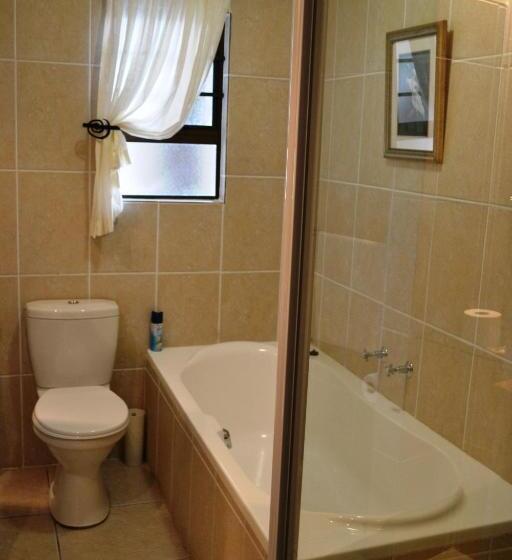 Семейный Номер, Bartnique Guesthouse