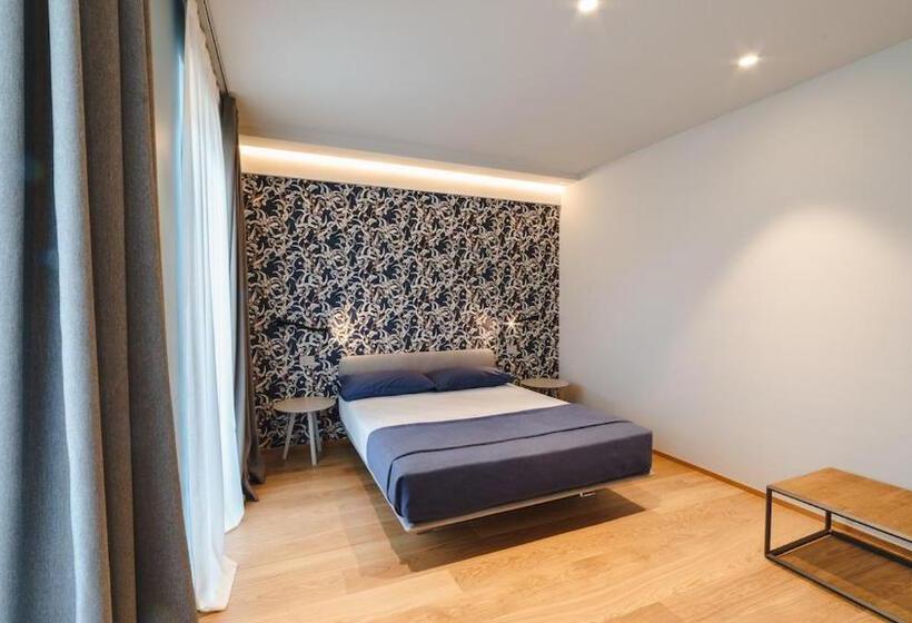 プールの見える１ベッドルームアパートメント, Vietti Apartments