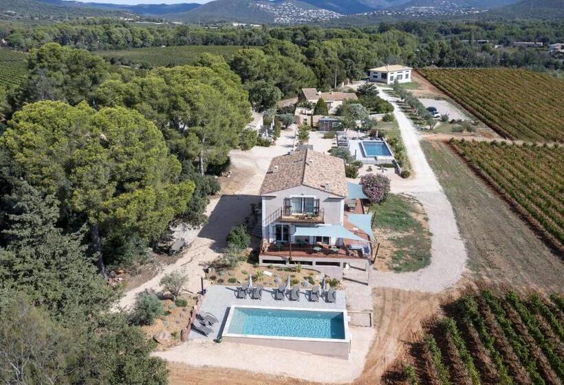 Номер Deluxe, Sous Les Pins Gîtes Et Chambres D Hôtes