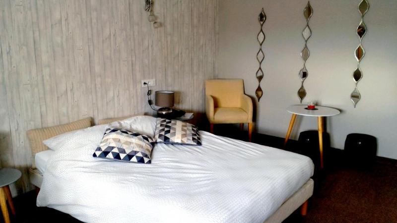 スタンダードルーム, Logis Hôtel & Restaurant Arcombelle