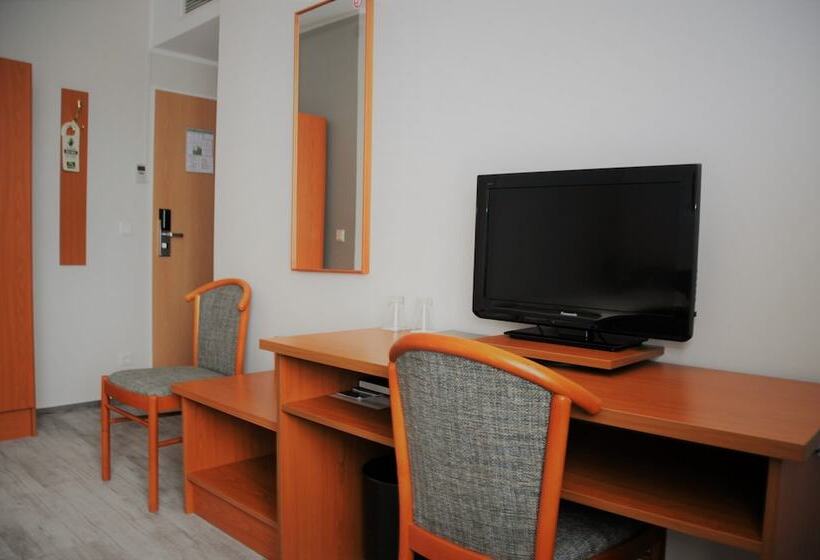 Номер Стандарт Индивидуальный, Landhotel Buchenkrug