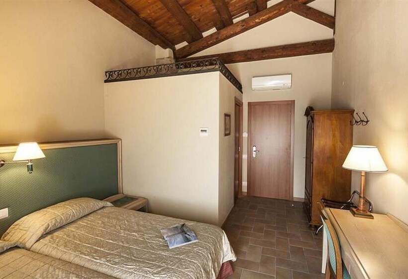 اتاق استاندارد چهار تخته, Residence Diamantina