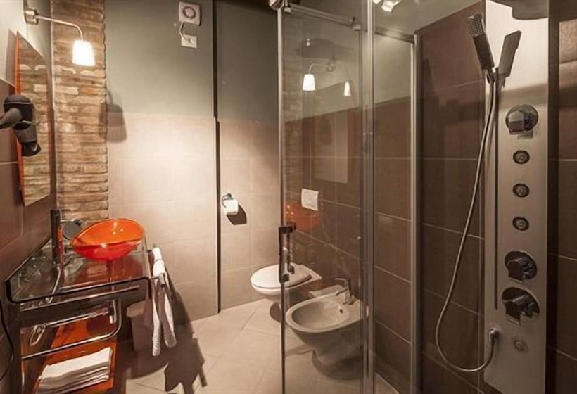 اتاق استاندارد چهار تخته, Residence Diamantina