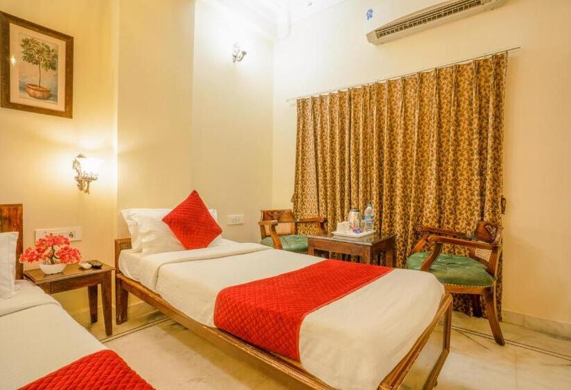 家庭套房, Tripli Hotels Shiv Villas