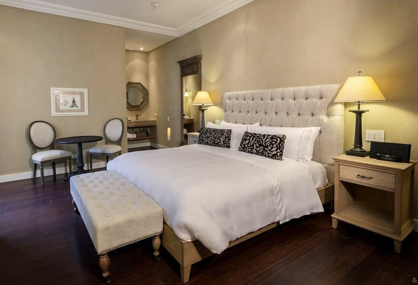 Номер Премиум, Bastion Luxury