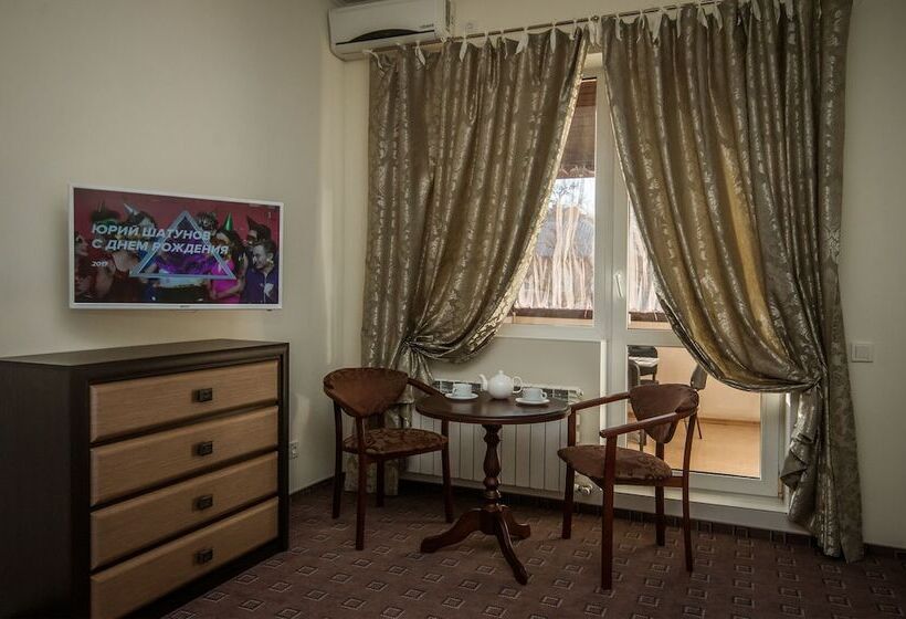 패밀리 룸, Mini Hotel Ryleev