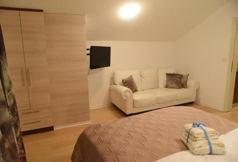 آپارتمان 2 خوابه, Cirić Apartmani