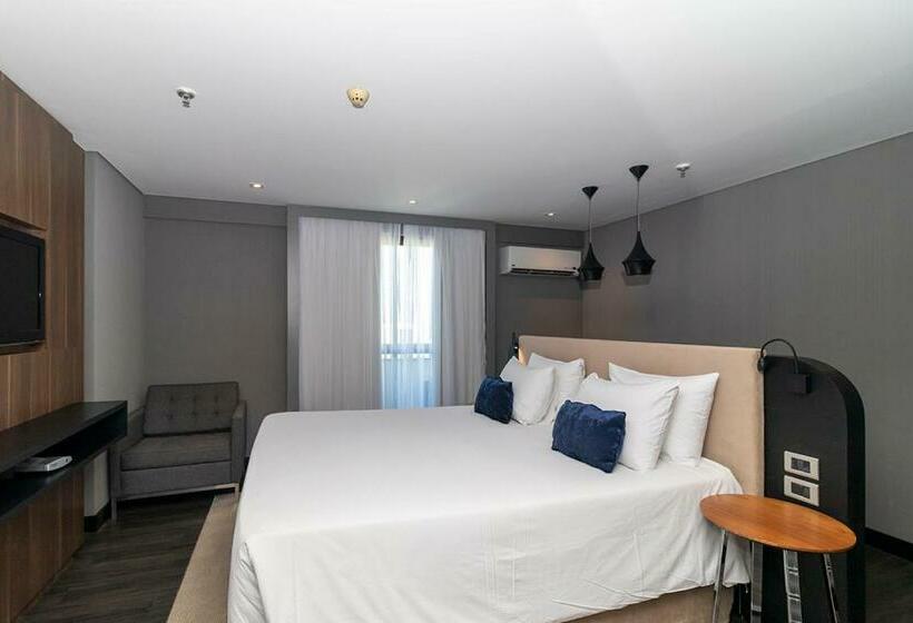 Номер Deluxe с Балконом, Suíte Grand Luxo Brasília