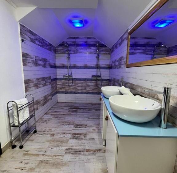 اتاق استاندارد با تخت بزرگ, Cabana Din Pădure