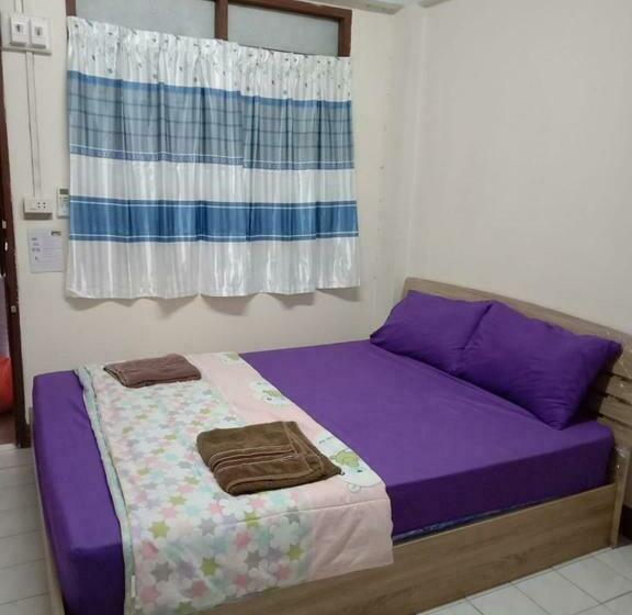 Номер Deluxe, Natcha Place Tu Rangsit