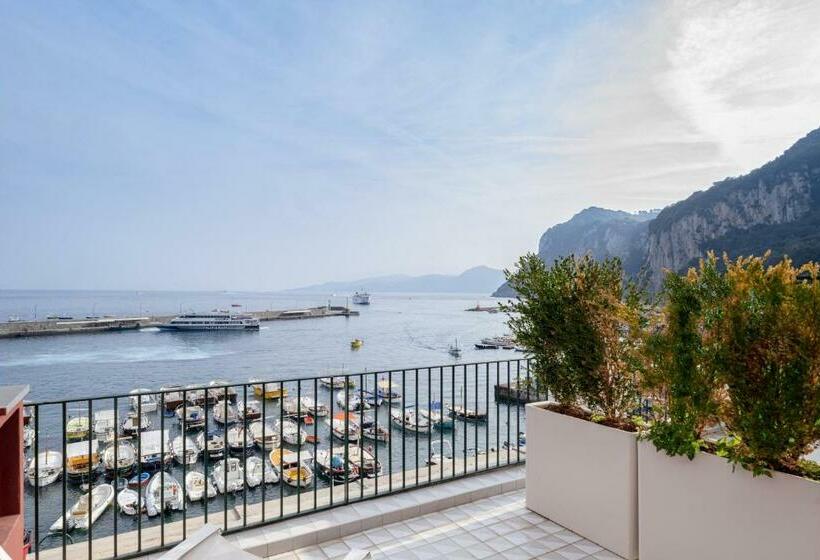 Deluxe Værelse Havudsigt, Capri Marina Suite