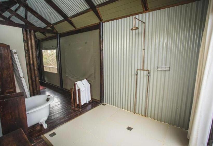 Deluxe Tent, Misty Mountain Reserve