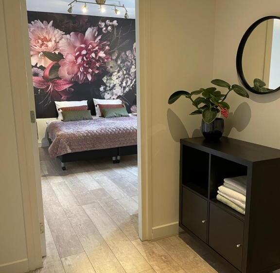 Номер Deluxe, Bnb Bruxelles   Studios & Apartments