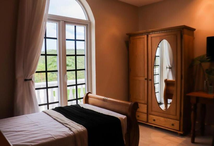 Номер Стандарт, Vila Pugliesi Hotel Boutique
