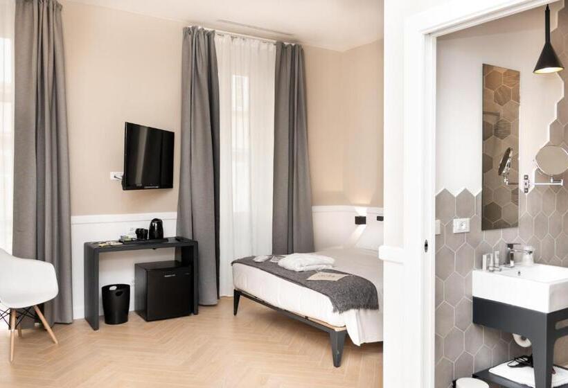 اتاق سوپریور سه تخته, Elisabeth Boutique Rooms