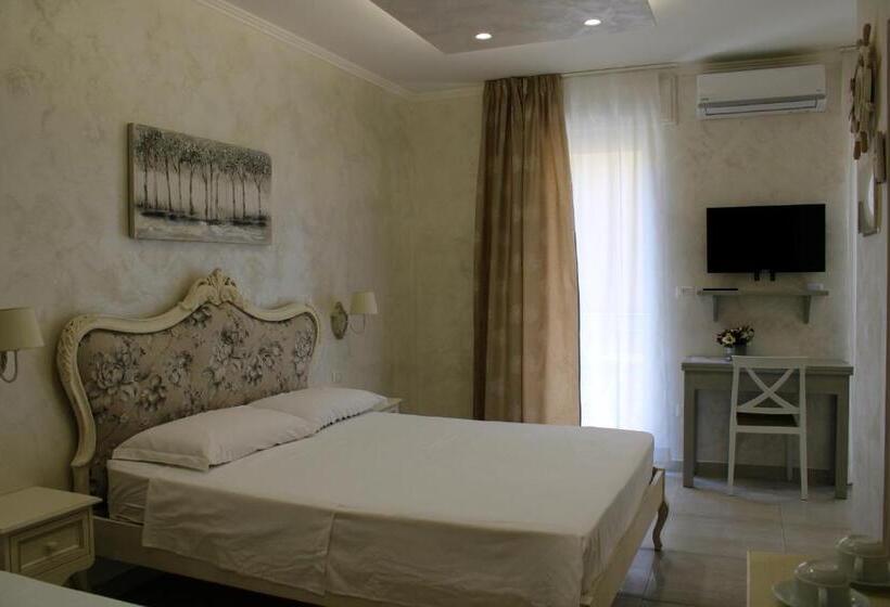 Четырехместный Номер Стандарт Вид на Море, Medusa Residence B&b
