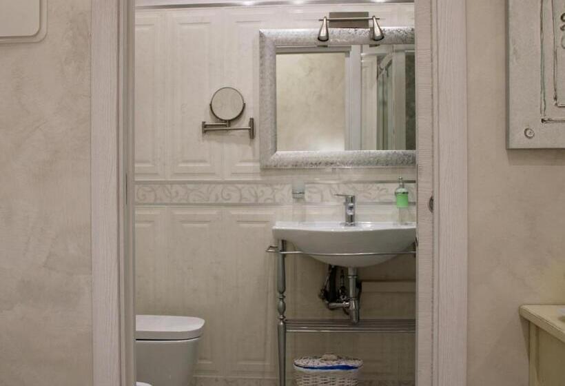 Четырехместный Номер Стандарт Вид на Море, Medusa Residence B&b