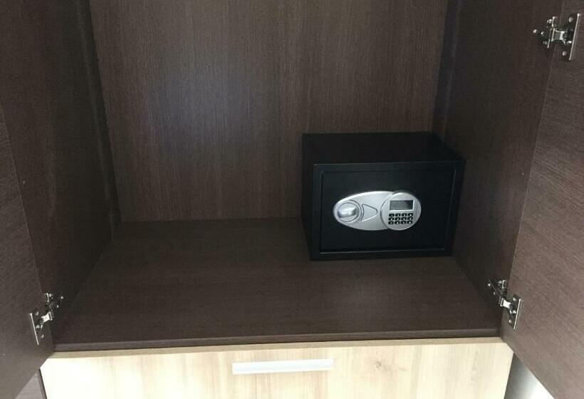 Полулюкс с Балконом, B&b Duomo Apartament
