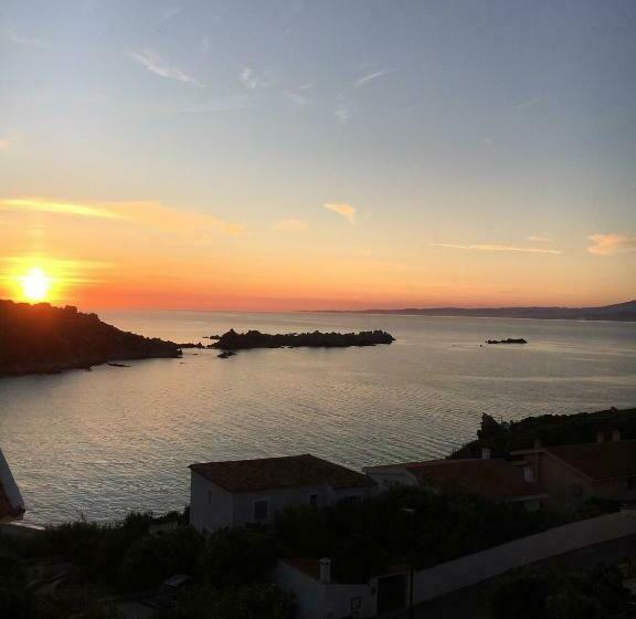 オーシャンビュースタンダードルーム, Tramonto Sul Mare