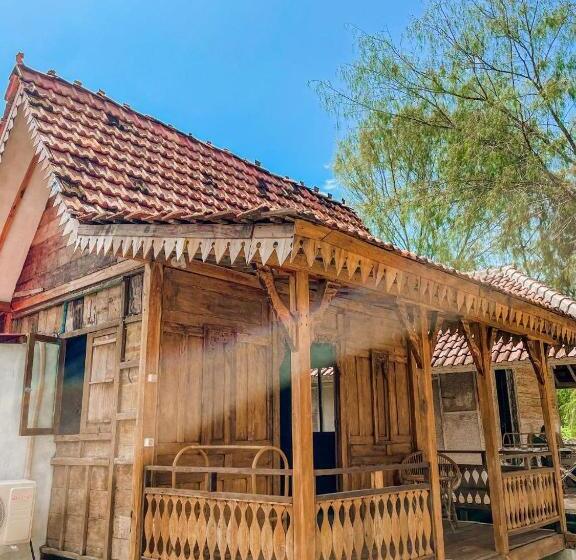 بانگلوی استاندارد, Mimpi Bungalow