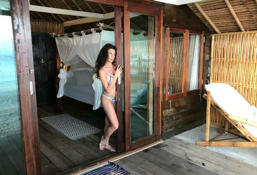 Семейный Номер Вид на Море, Forra Pattaya Beach Front Bungalow