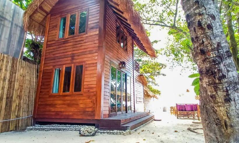 Семейный Номер Вид на Море, Forra Pattaya Beach Front Bungalow