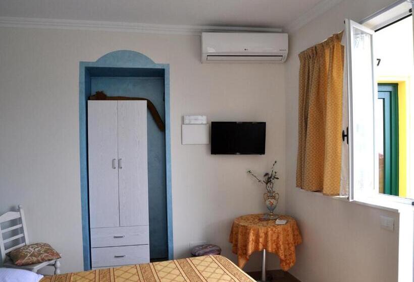 Номер Стандарт Вид на Море, La Casa Del Sole