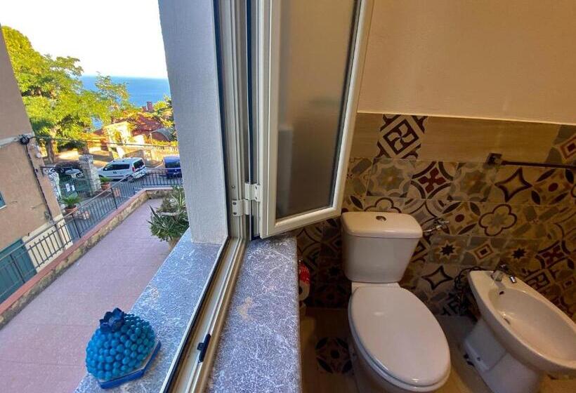 Standard Room with Balcony Side Sea View, Chiaro Di Luna