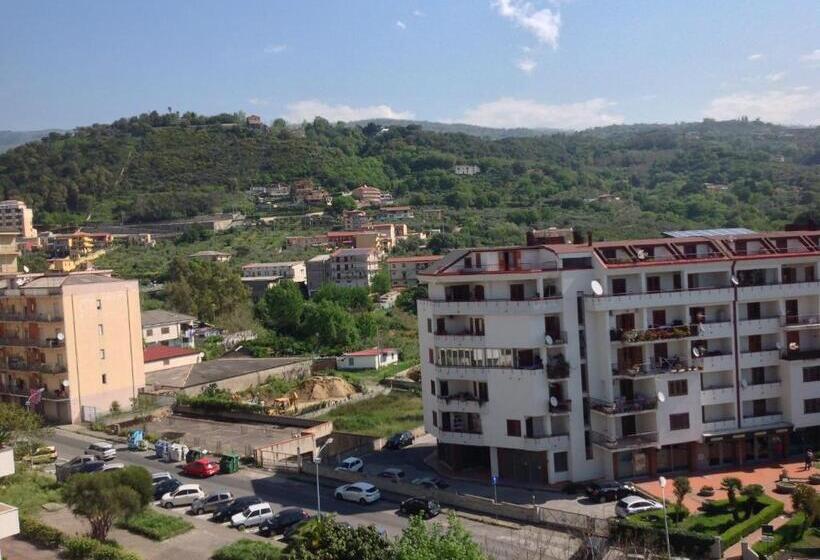 اتاق استاندارد با بالکن, Bellavista B&b