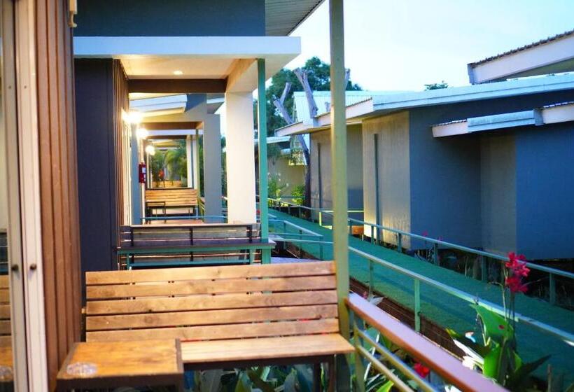 标准间, Green Two Resort