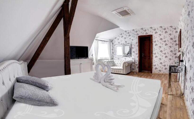 Номер Deluxe, Penzion Tillerova Vila