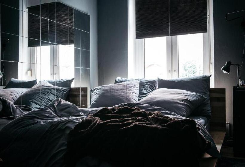 آپارتمان 2 خوابه, Urbn Dreams