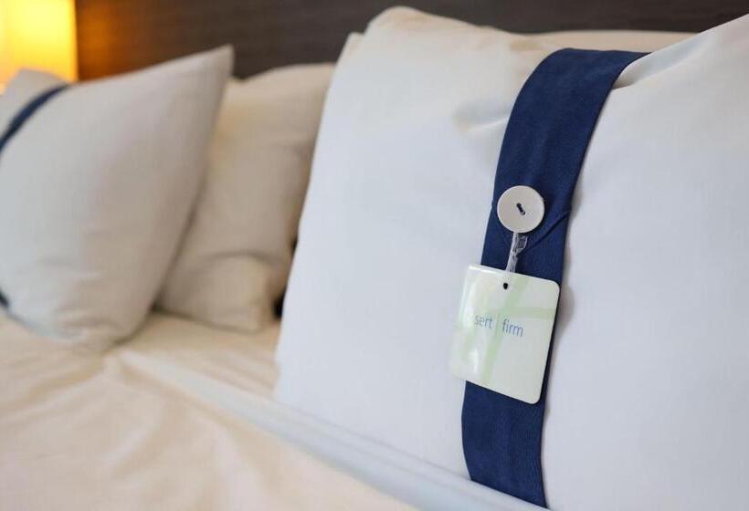 Номер Стандарт, Holiday Inn Express Manisa West, An Ihg
