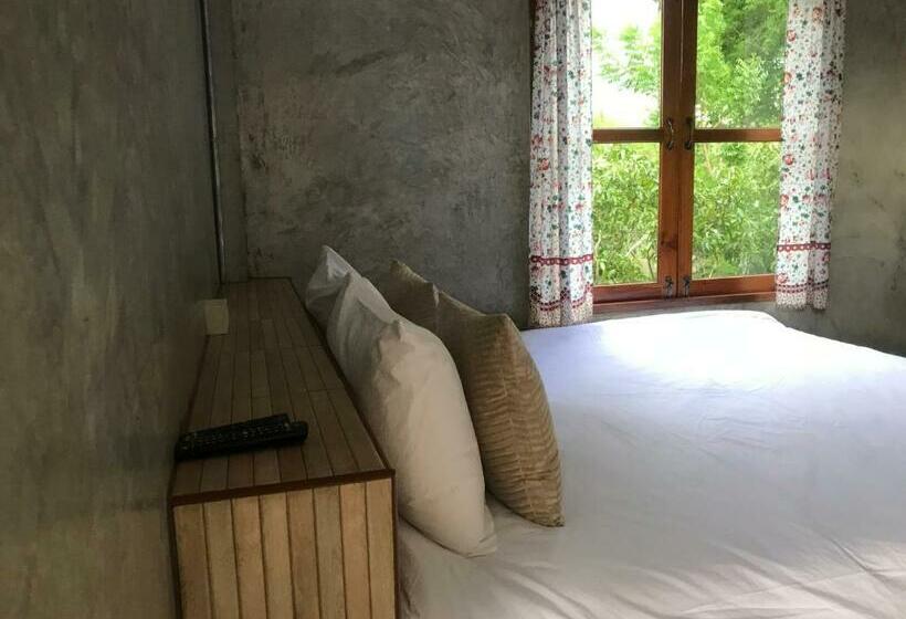 Бунгало Стандарт Вид на Сад, บ้านสวนศิริ Siri Garden