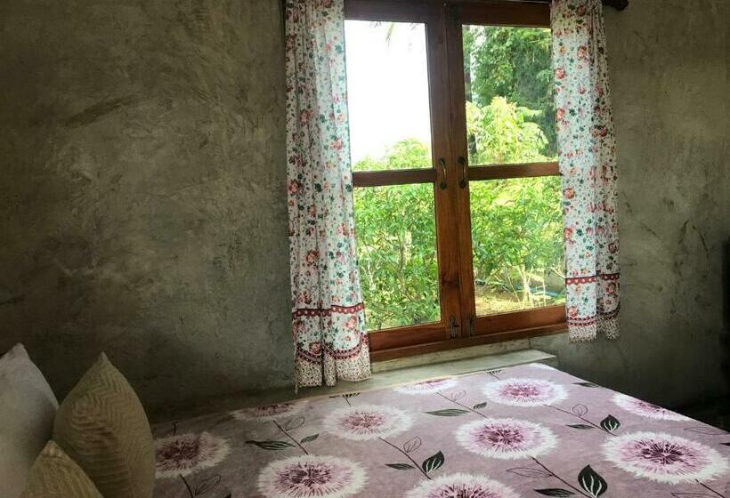 Бунгало Стандарт Вид на Сад, บ้านสวนศิริ Siri Garden