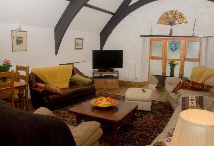 기본룸, James John Hamilton House And Backpacker Hostel