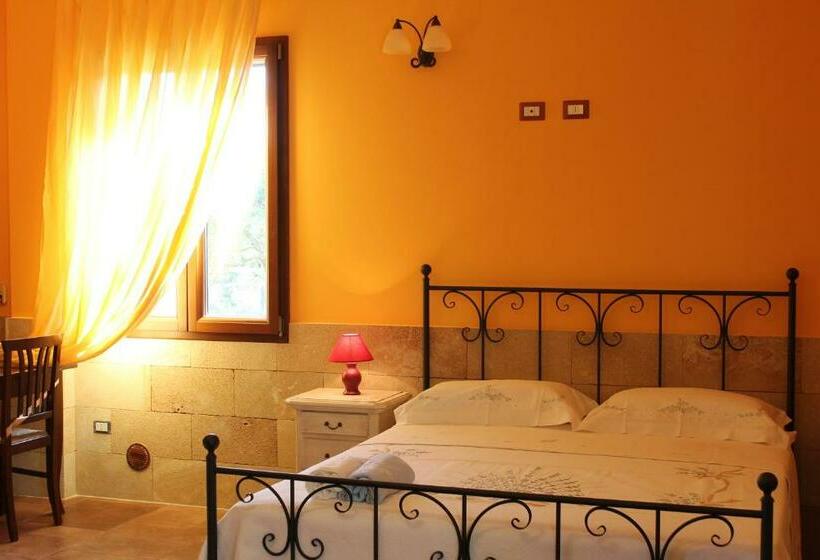Трехместный Номер Стандарт Вид на Сад, B&b Elda Salento