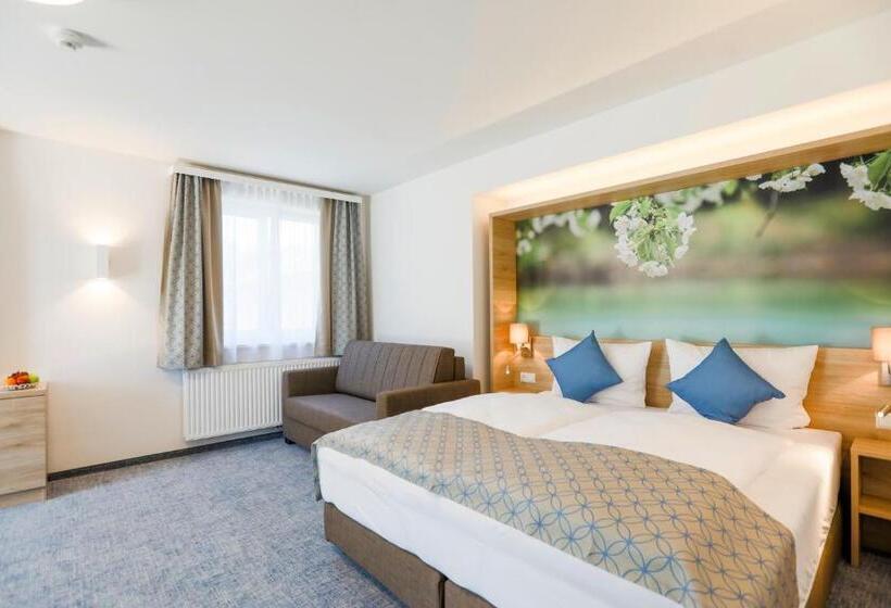Полулюкс Одноместный с Террасой, R&r Residenzen