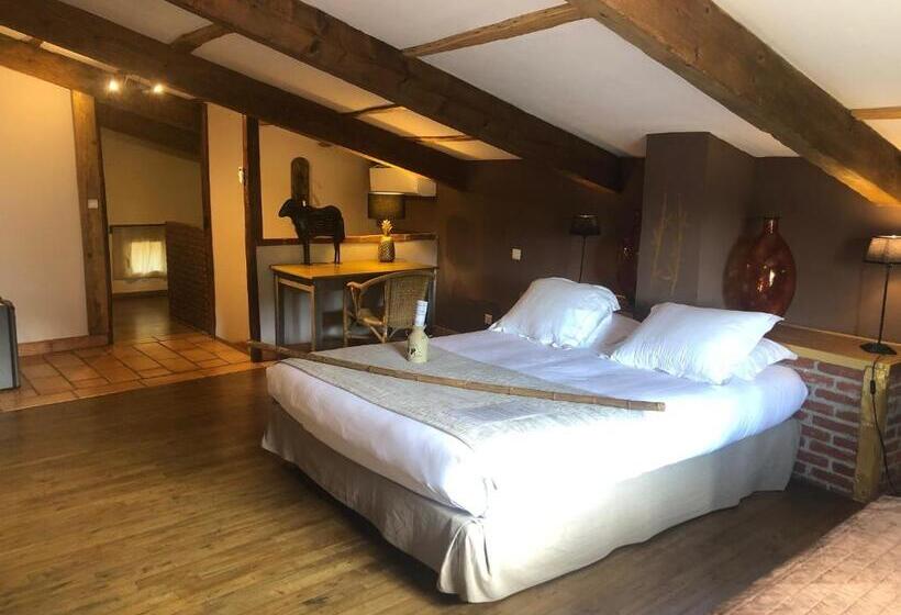 Номер Стандарт, Restaurant Et Chambres D Hôtes La Ferme De Cornadel