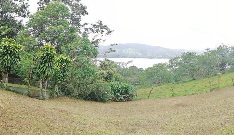 스탠다드 룸 호수 전망, La Ceiba Tree Lodge