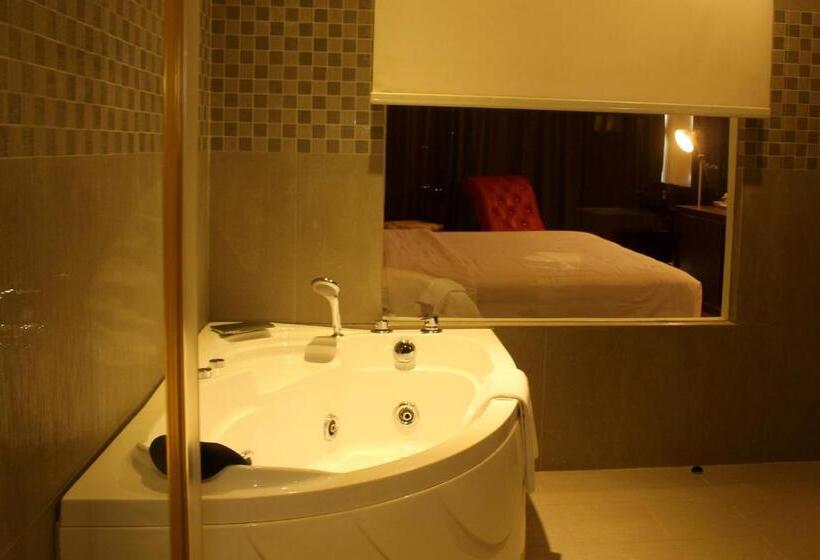 ジュニアスイート, Os Style Hotel Batam Powered By Archipelago