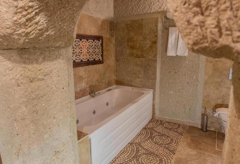 수피리어 스위트, Grand Elite Cave Suites